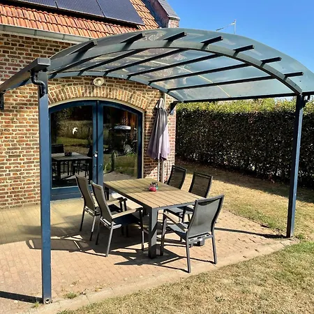 Coachman's House Near Roermond With Garden, Cleaning Included Holiday home *
