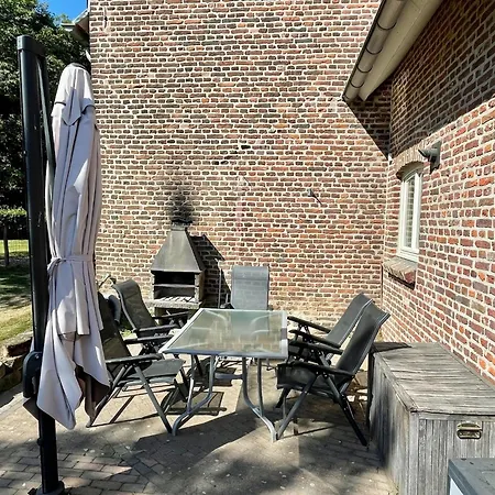 Coachman's House Near Roermond With Garden, Cleaning Included