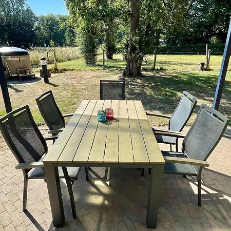 Holiday home Coachman's House Near Roermond With Garden, Cleaning Included *